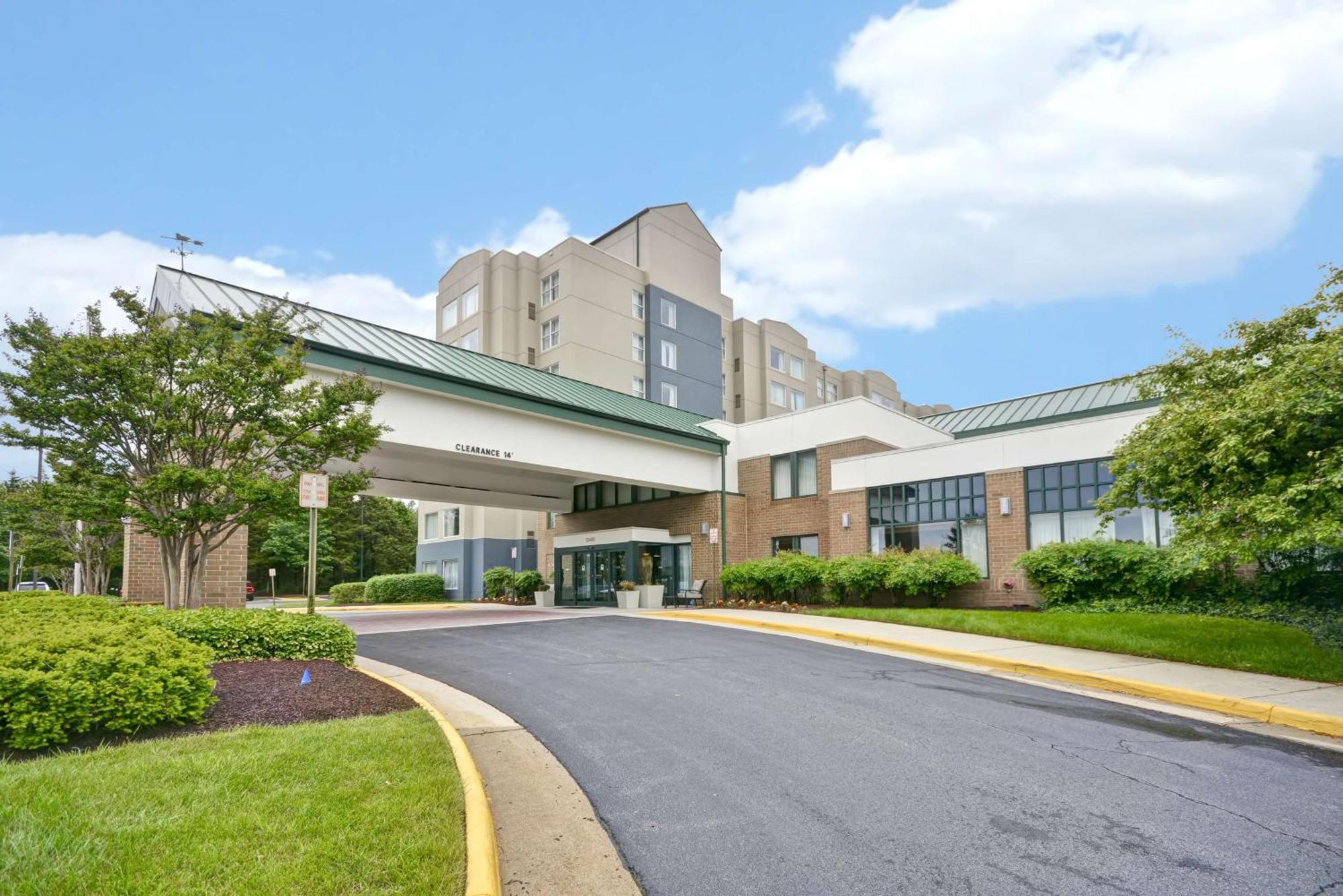 Homewood Dulles-international Airport Hotel 3*