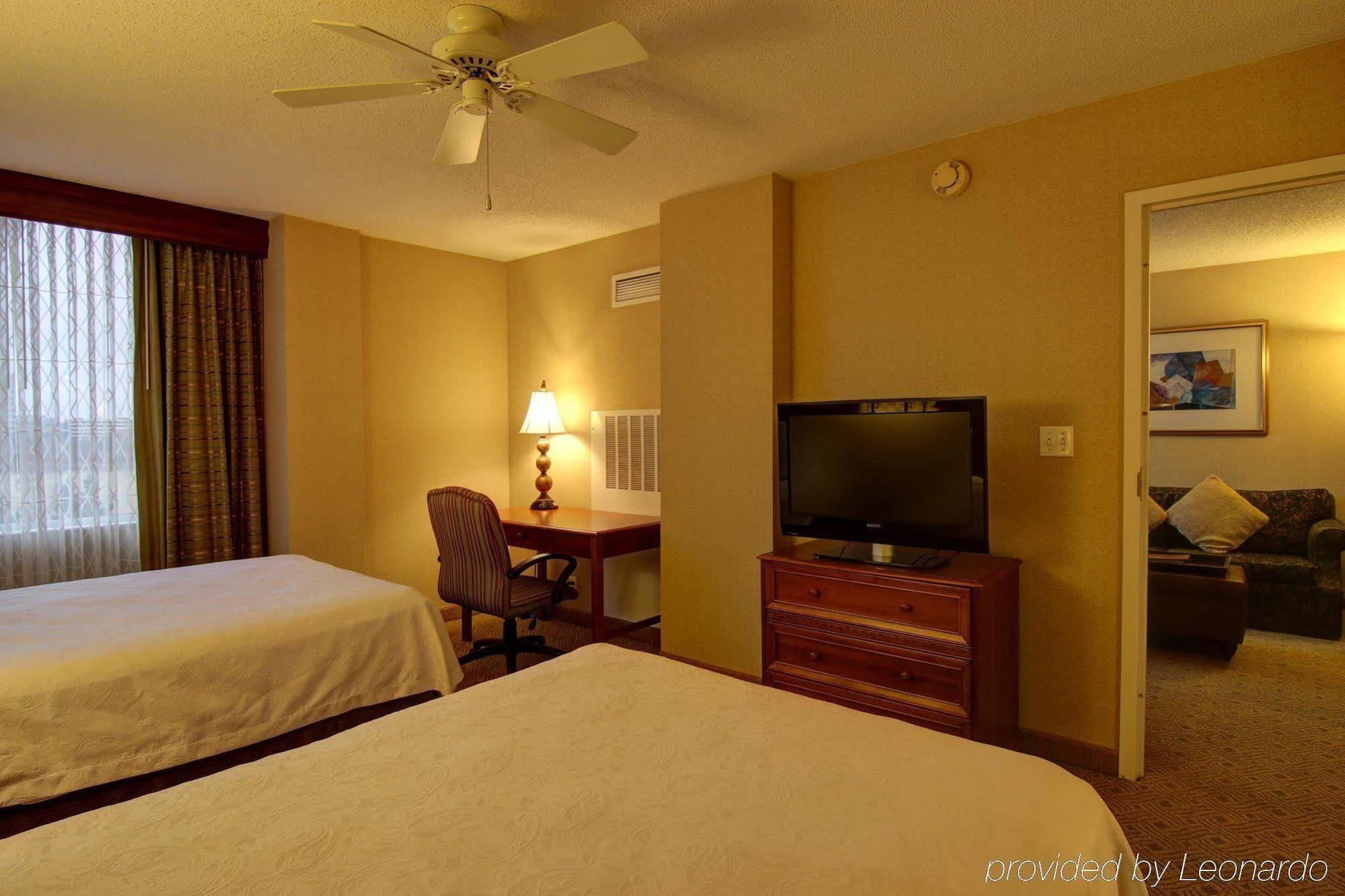 Hotel Homewood Dulles-international Airport 3*