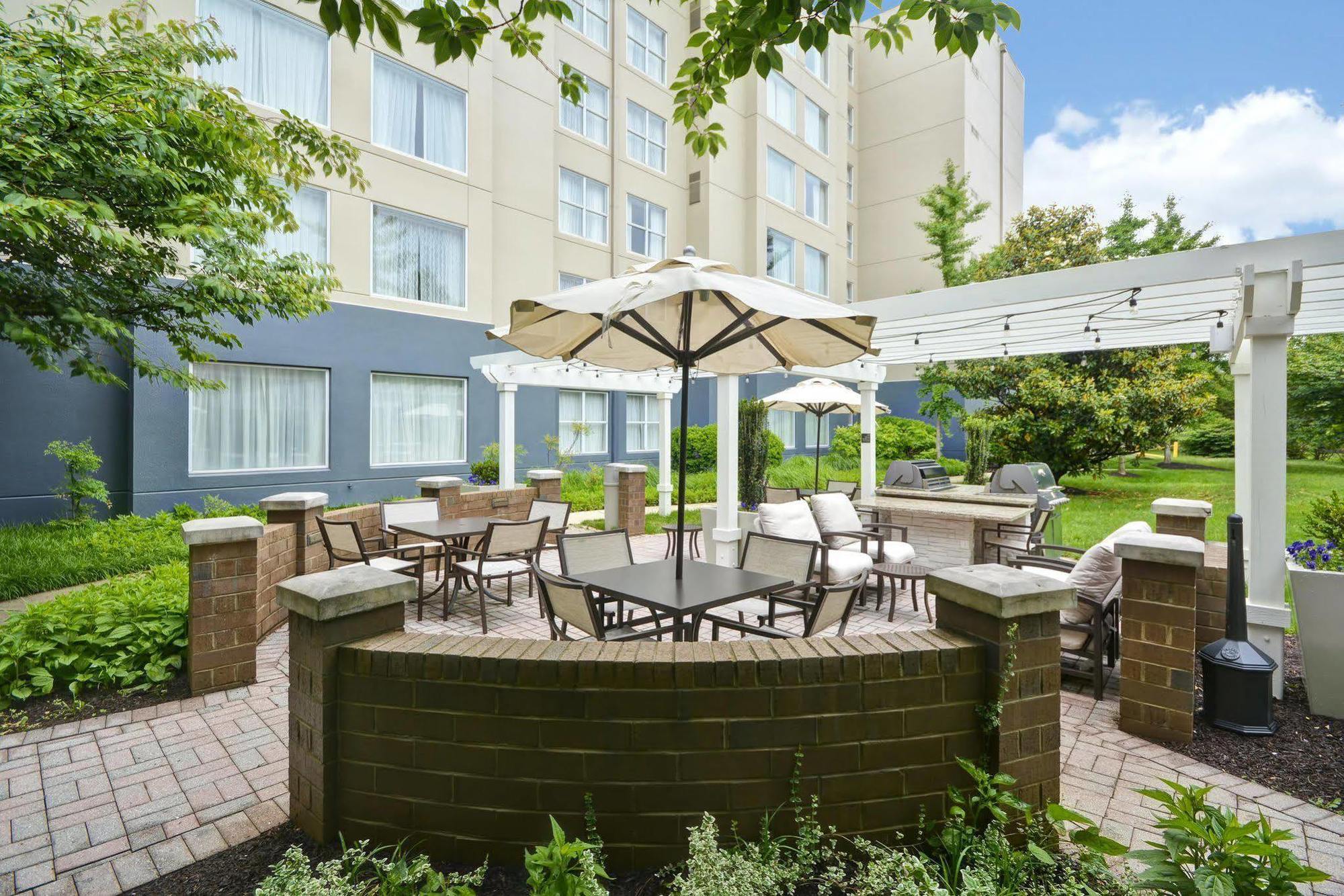 Hotel Homewood Dulles-international Airport